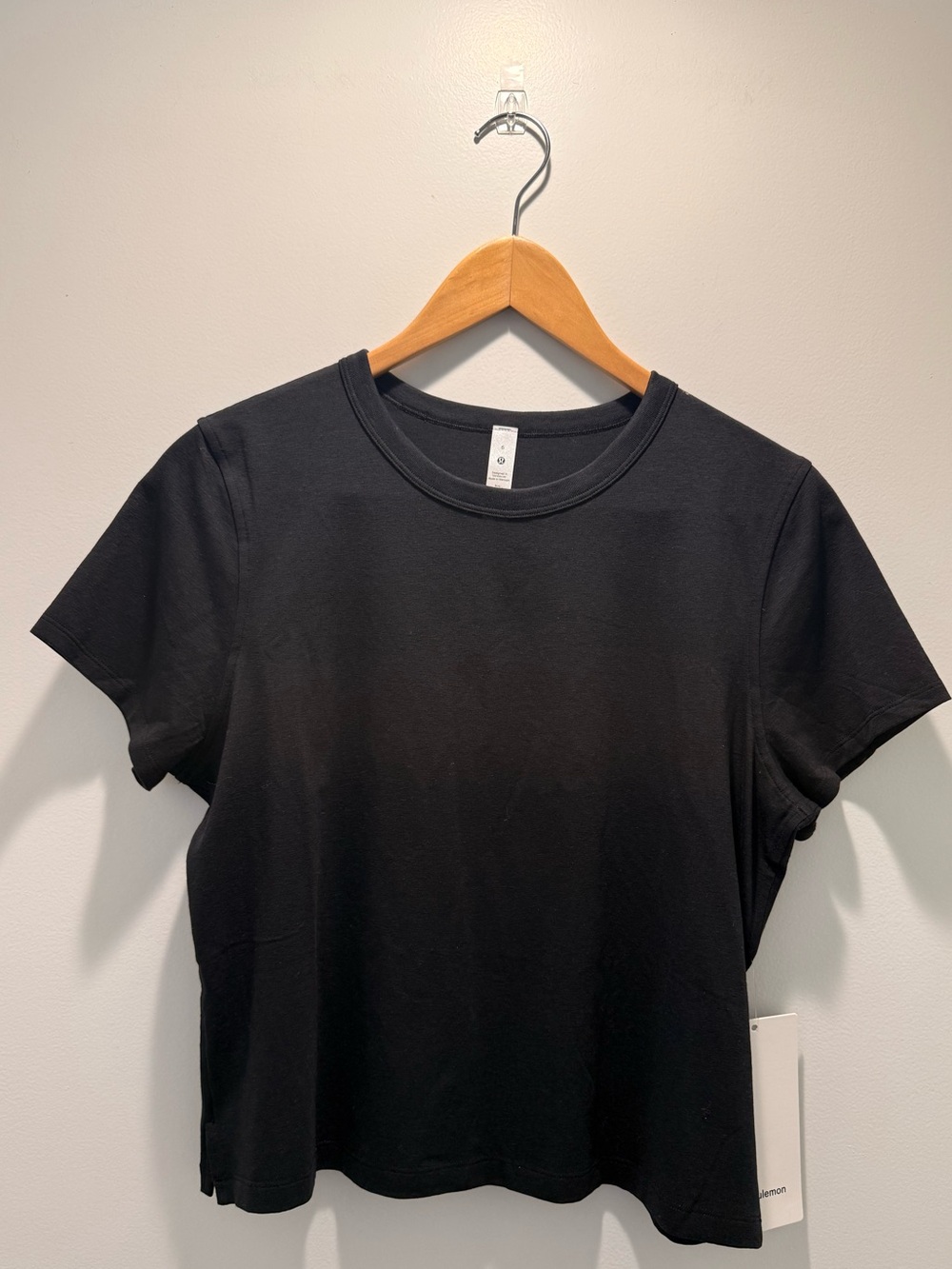 lululemon athletica Black Short Sleeve Crewneck Tee NWT